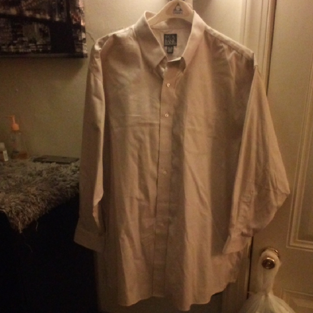 Men's Beige Button-Up Shirt